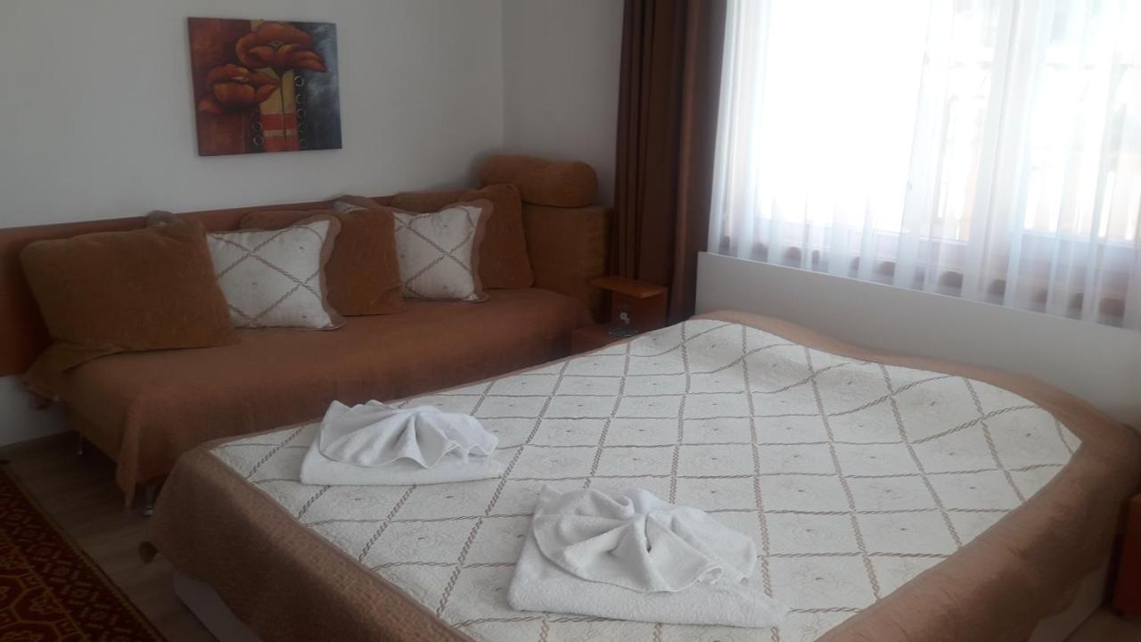 Guest House Stoletnika Yagodina Exterior foto